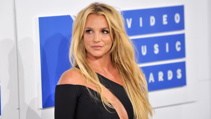 Britney Spears descarta retorno à música e diz que foi “forçada” a se apresentar
